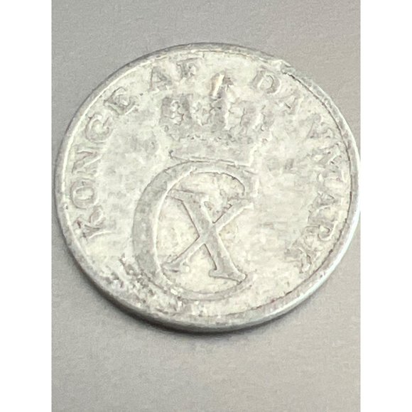 Danish 2 Ore Coin Christian X Antique Collectible - Picture 1 of 2
